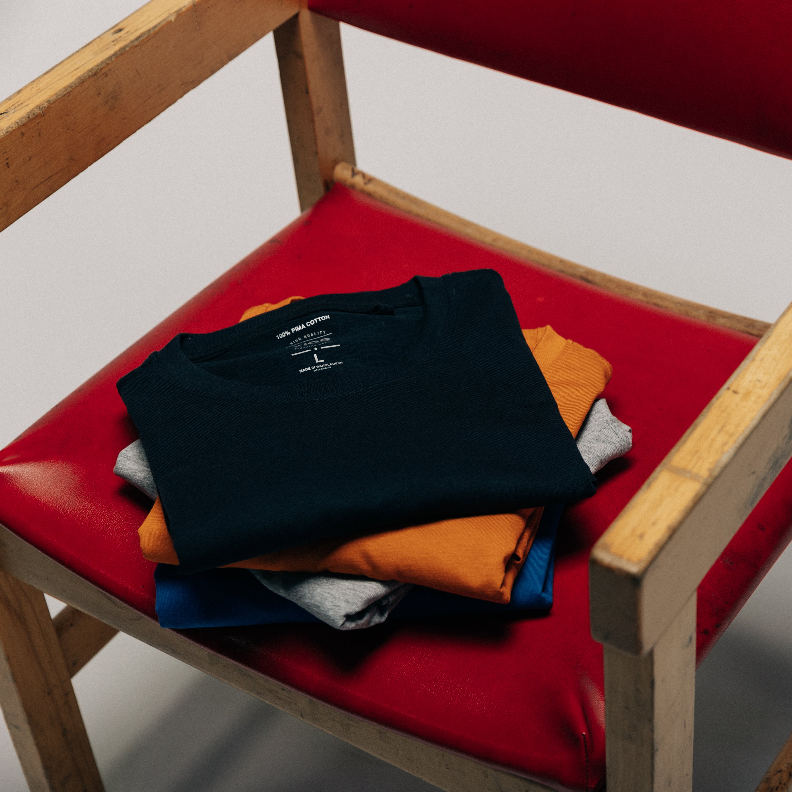 Learn How To Shrink A T-Shirt The Right Way - XIOS