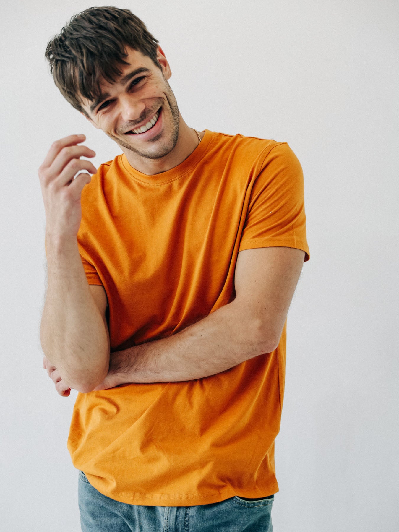 10 Types Of T-Shirts You Need In Your Wardrobe - XIOS