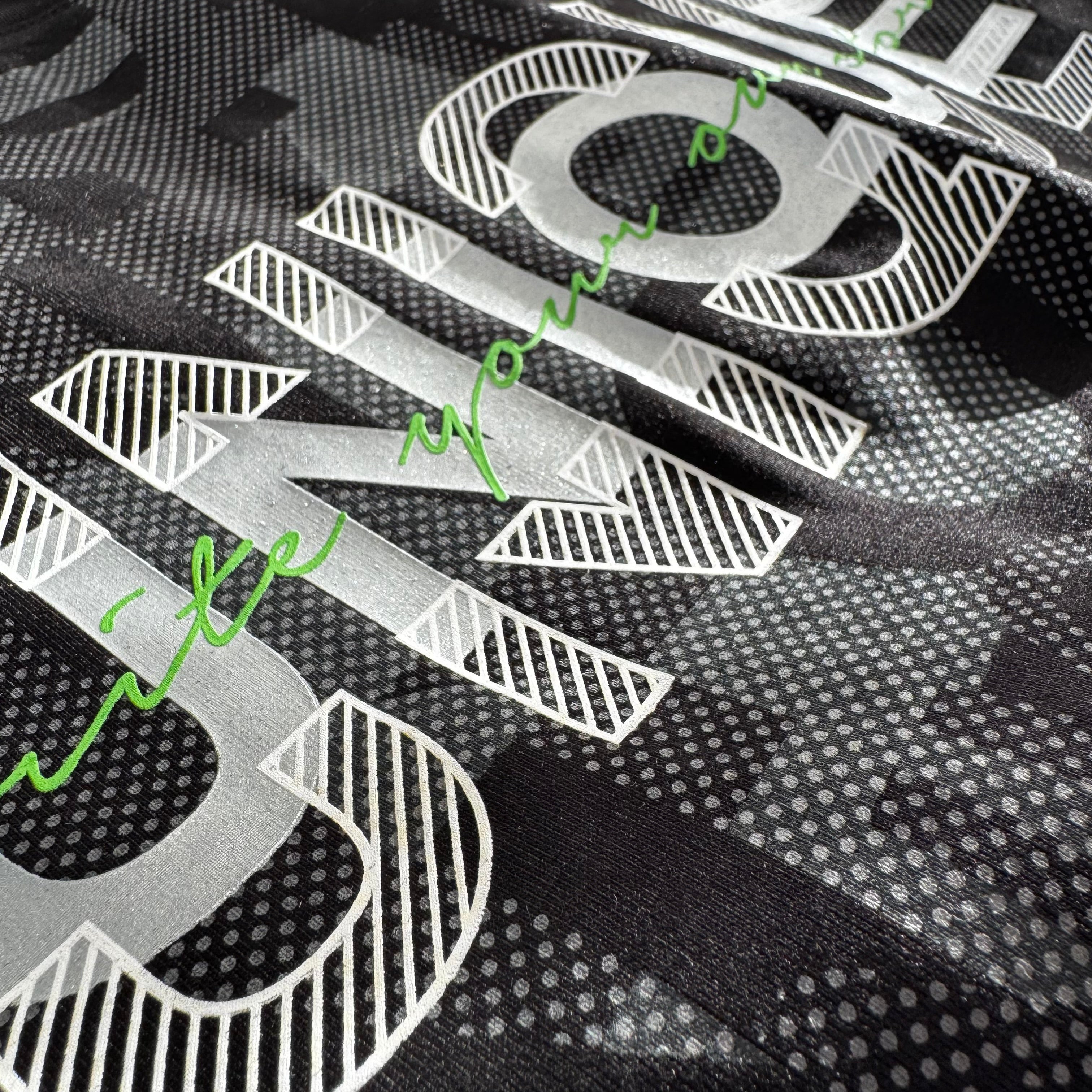 "Unique" Graphic Tee - XIOS