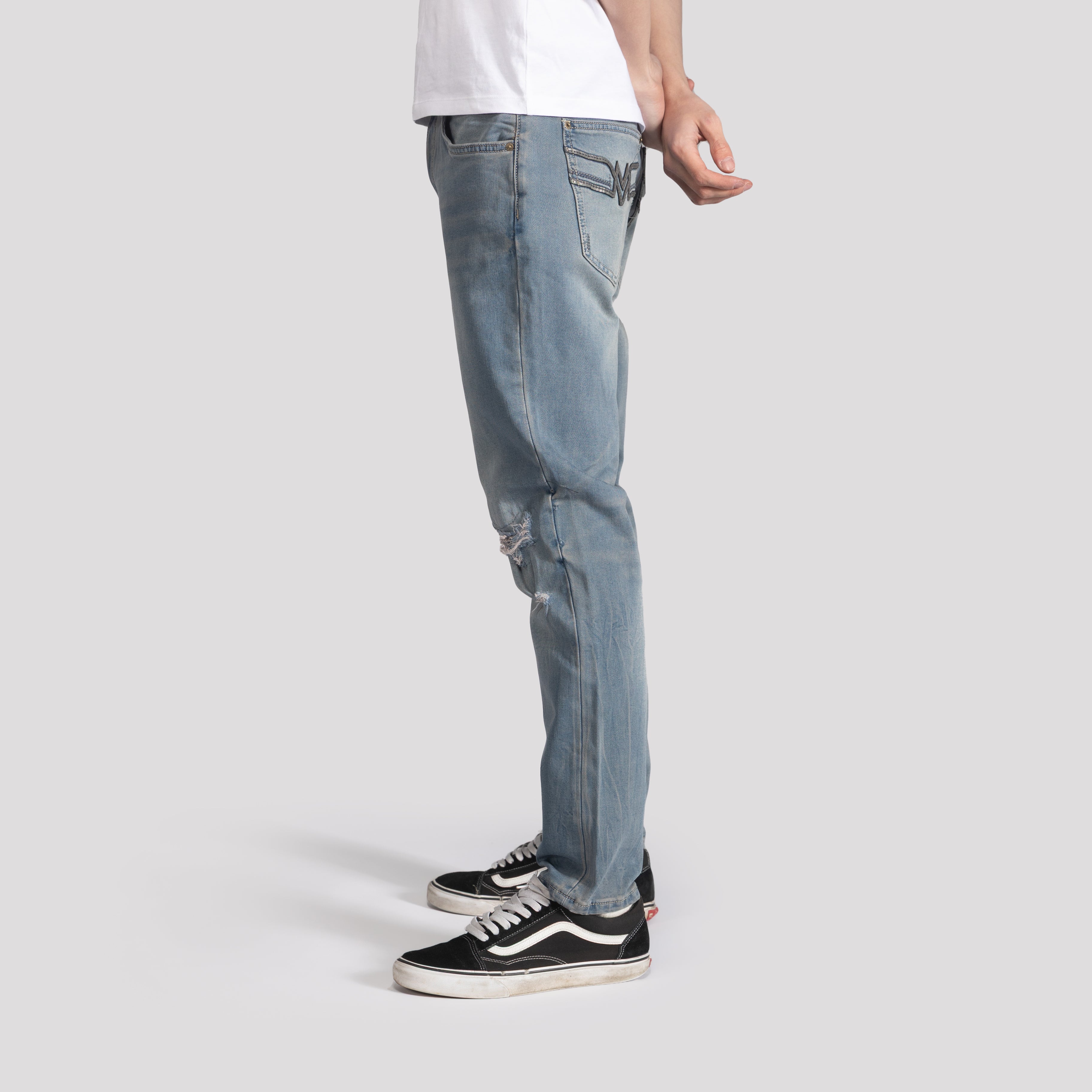 Ripped Knit Tapered Jeans - XIOS