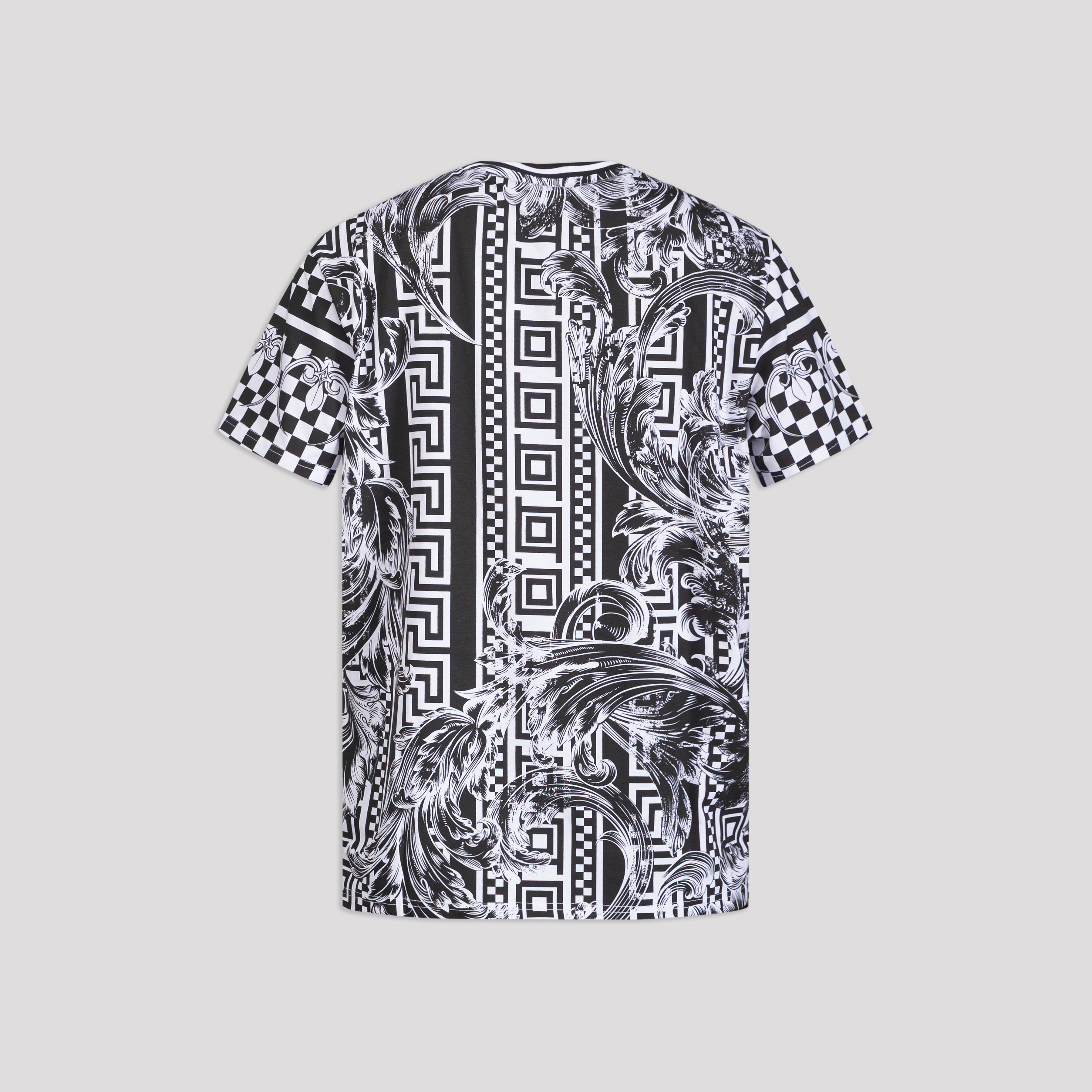 "Unbroken Baroque Street" Graphic Tee - XIOS