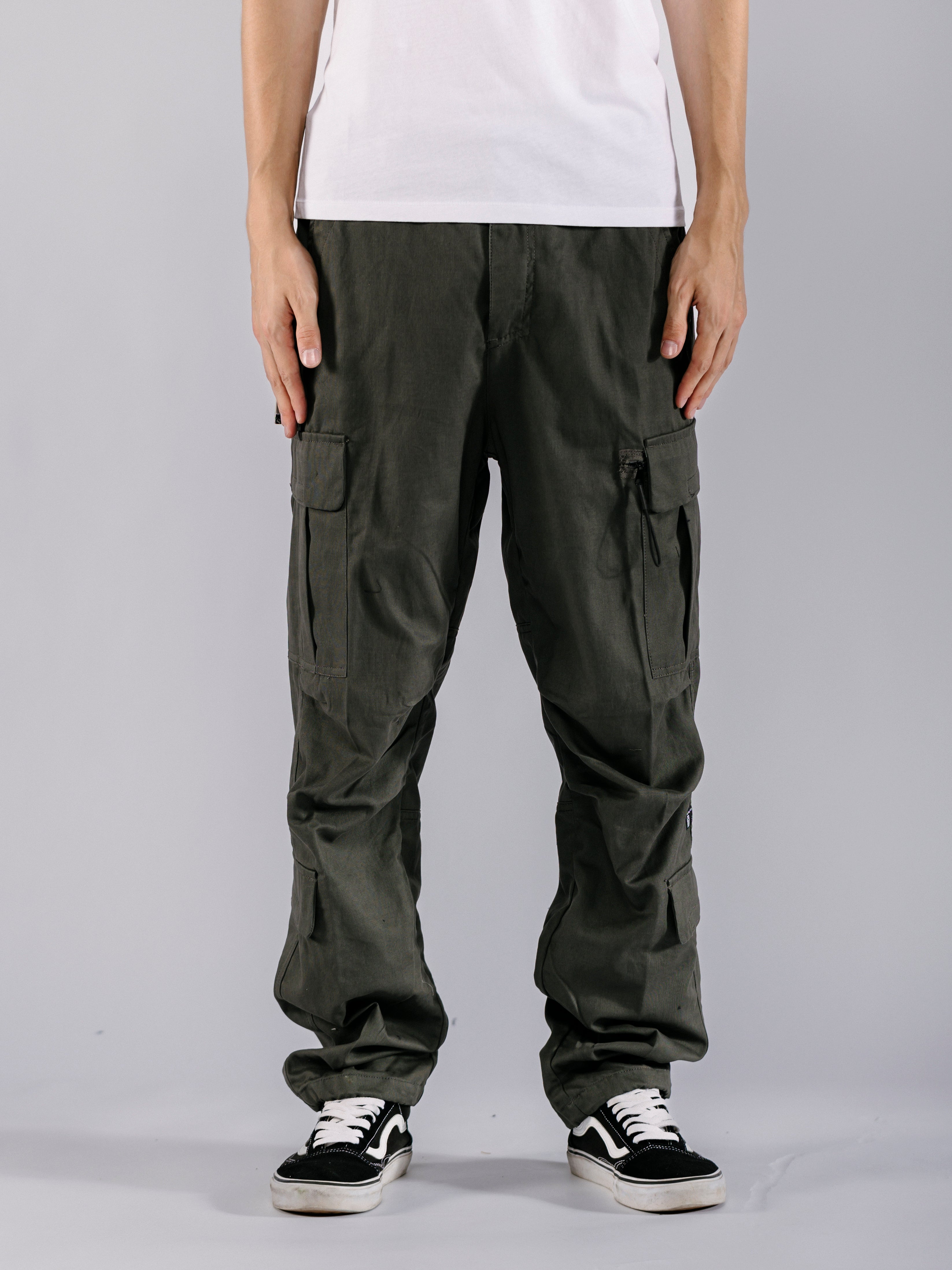 Relaxed Fit Cargo Pants