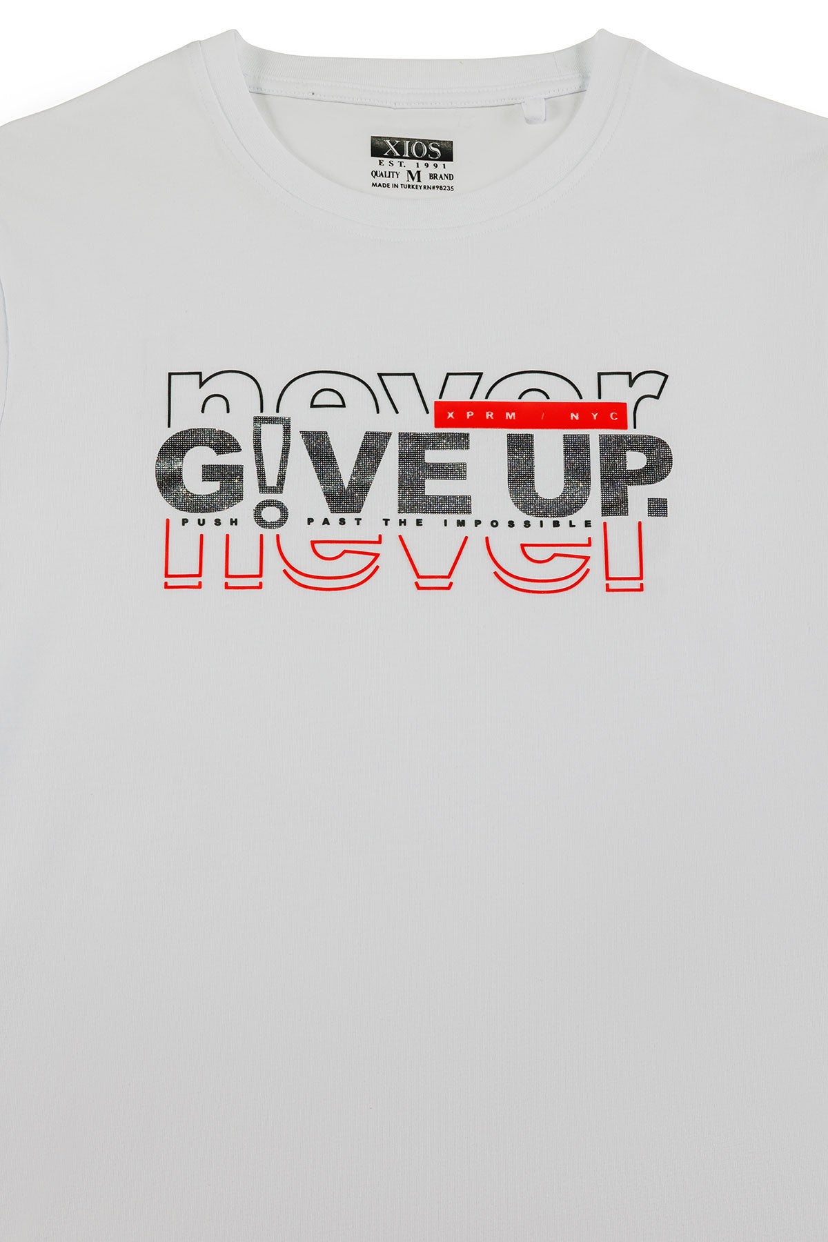"Never Give Up" Graphic Tee