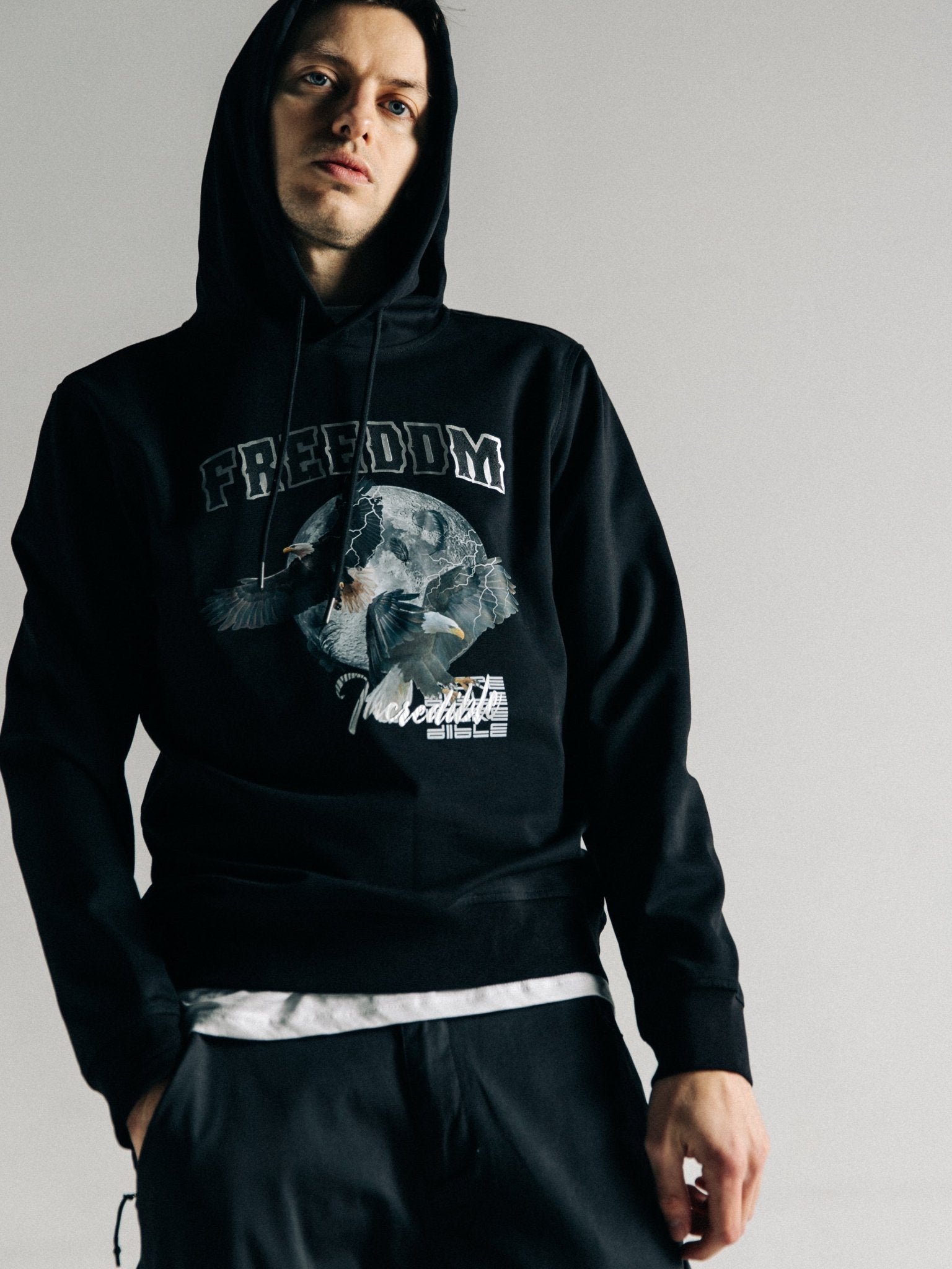 Hoodies & Sweatshirts - XIOS