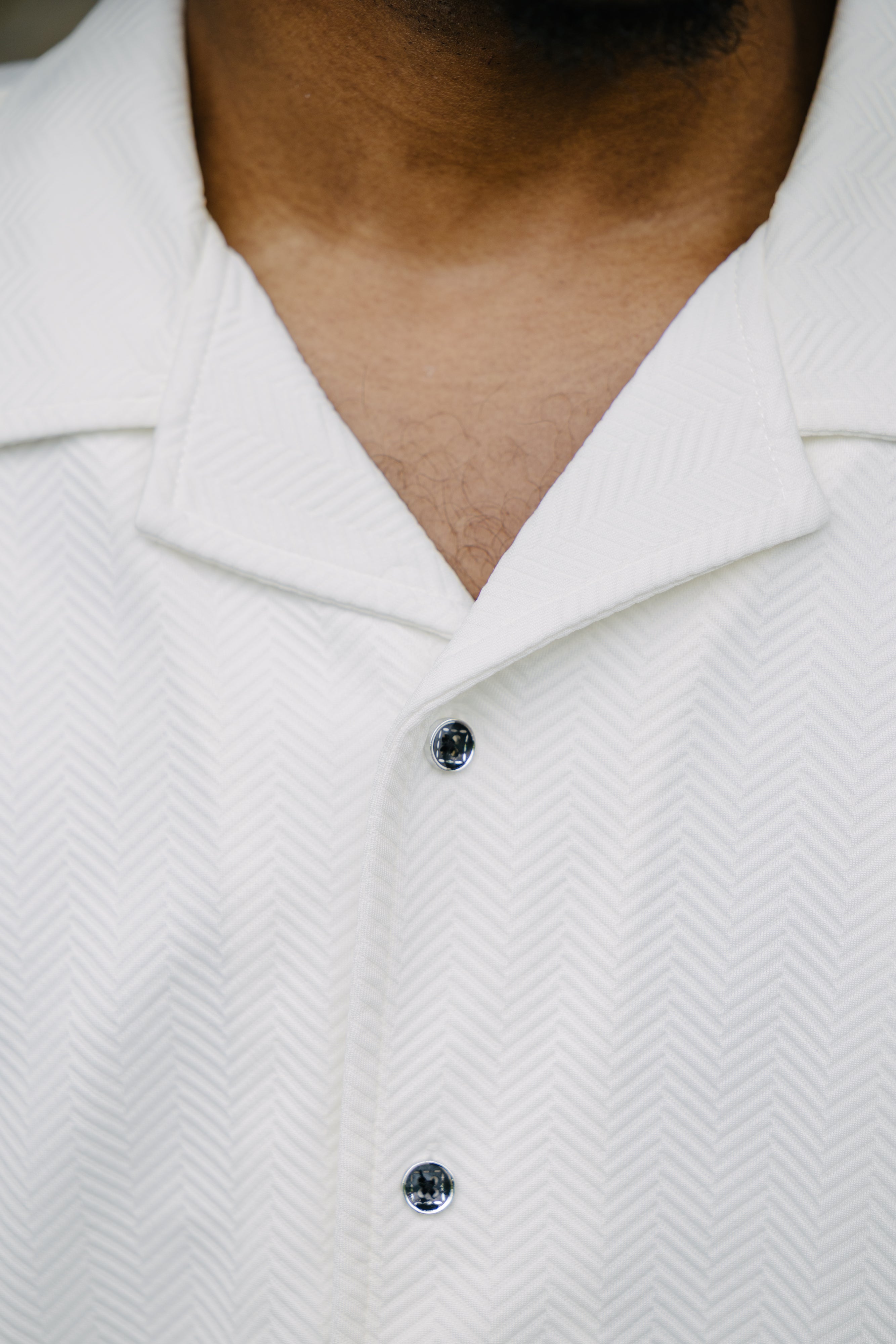 "Essential" Button Up S/S Shirt - XIOS