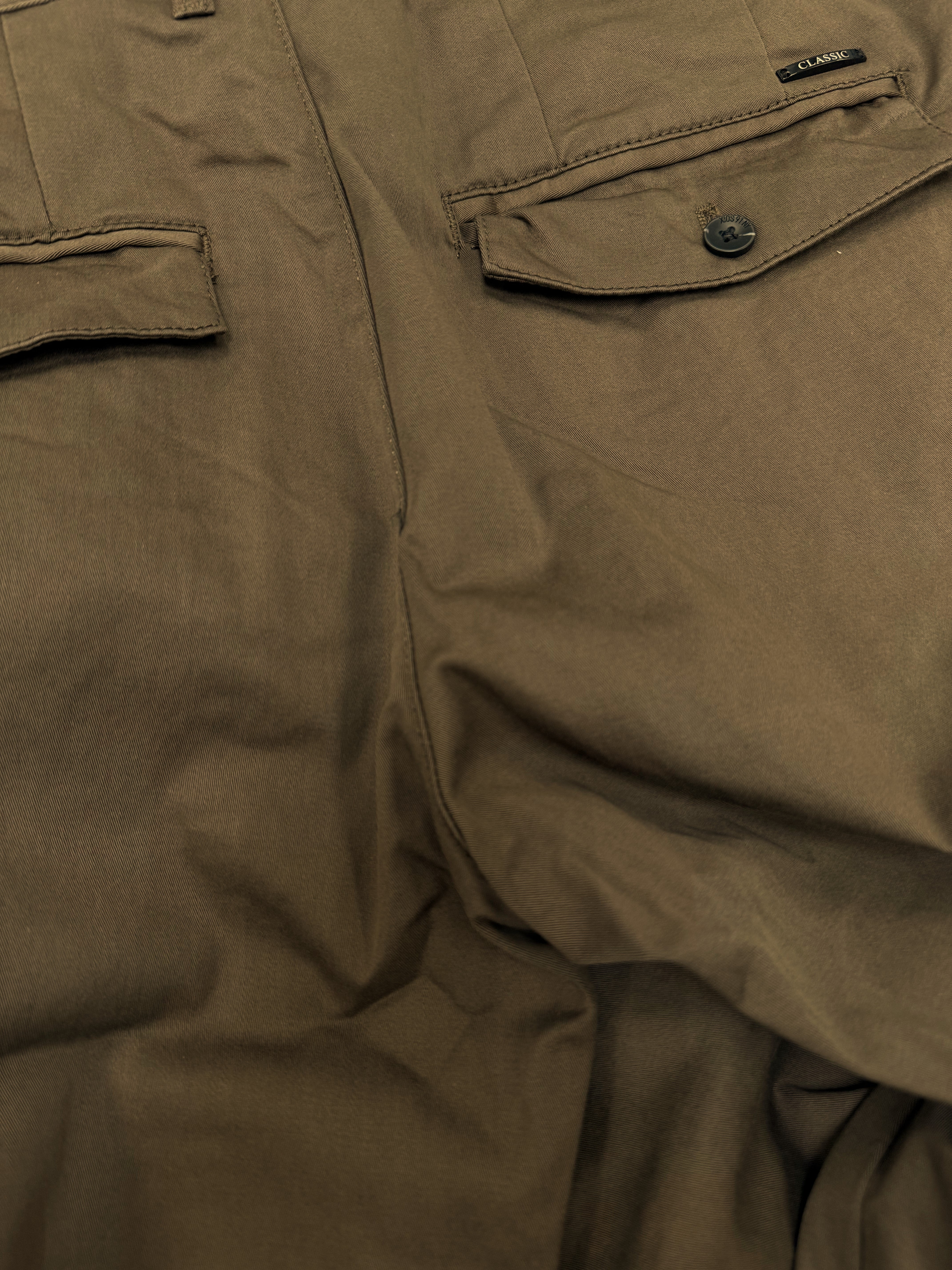 Skinny Chino Pants with Flip Pockets - XIOS America