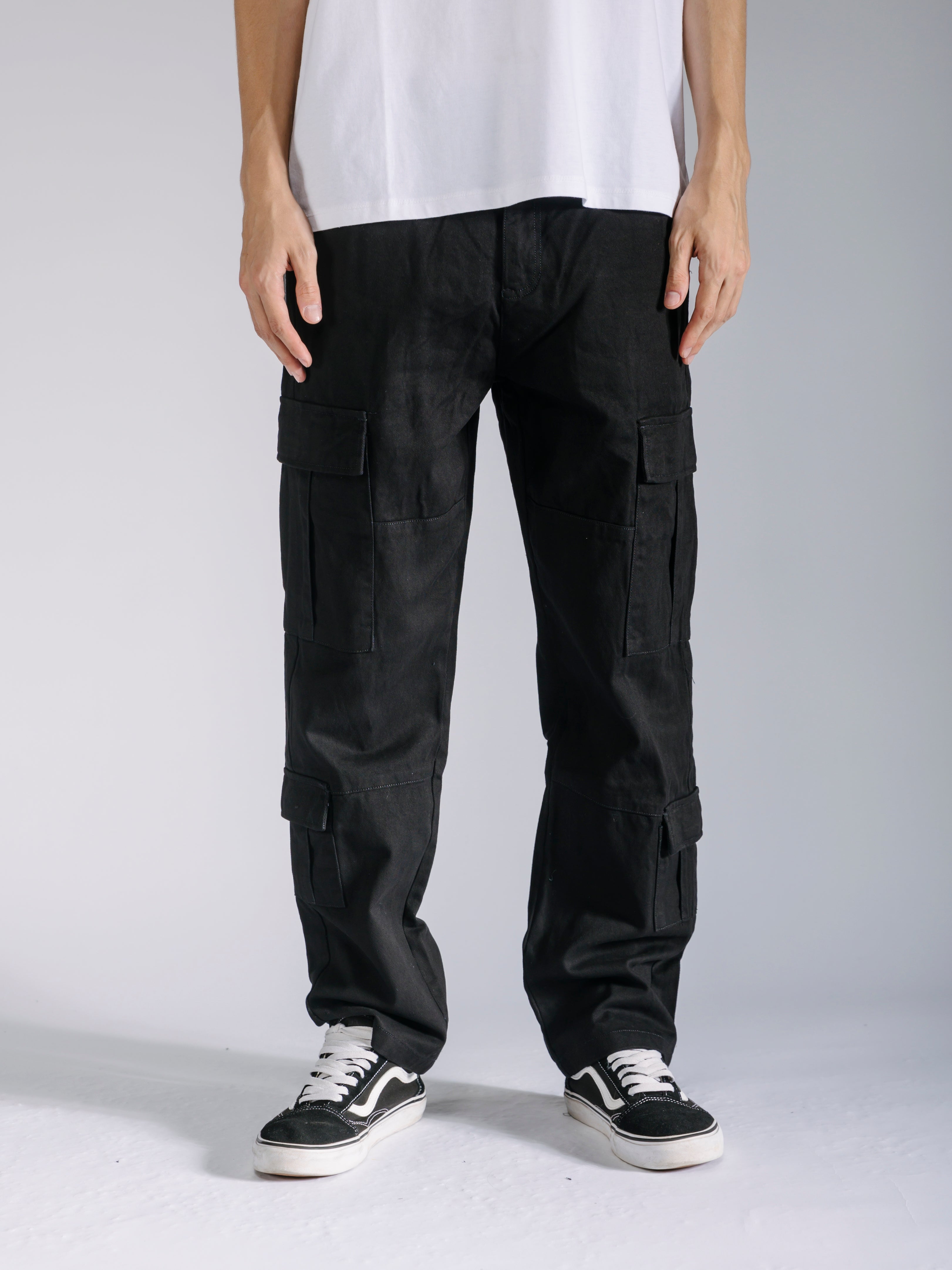 Relaxed Fit Cargo Pants