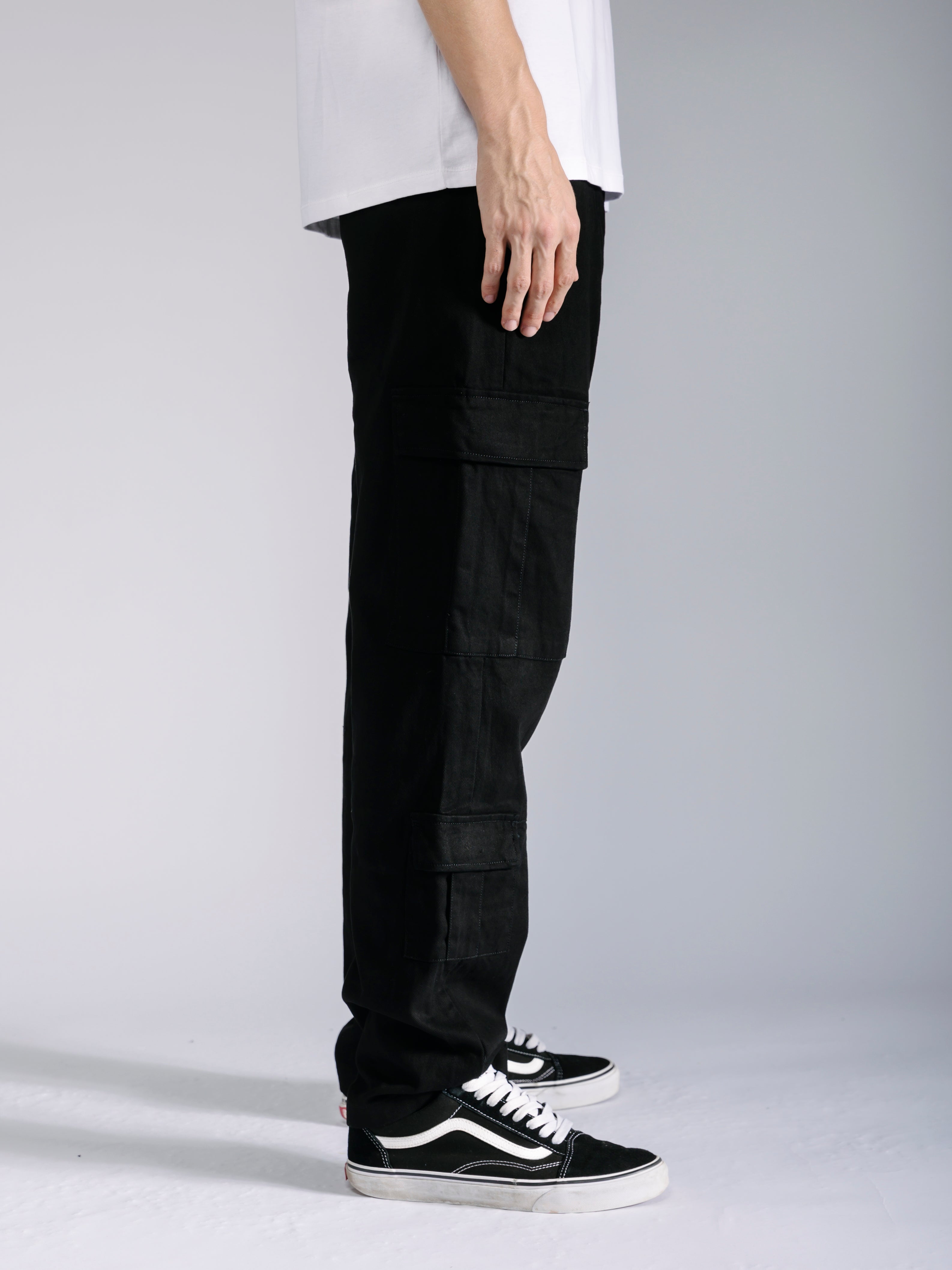 Relaxed Fit Cargo Pants