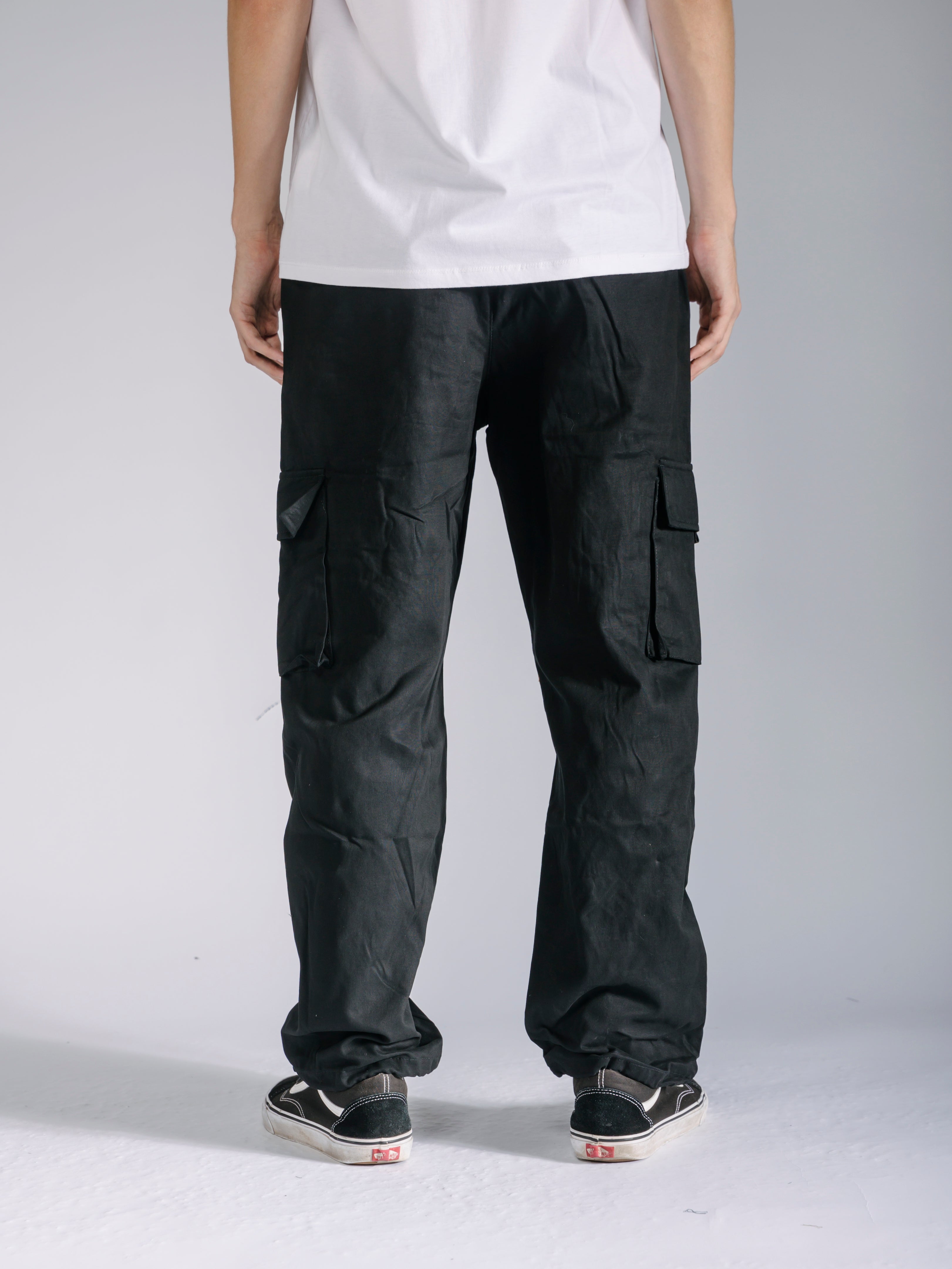 Relaxed Fit Cargo Pants