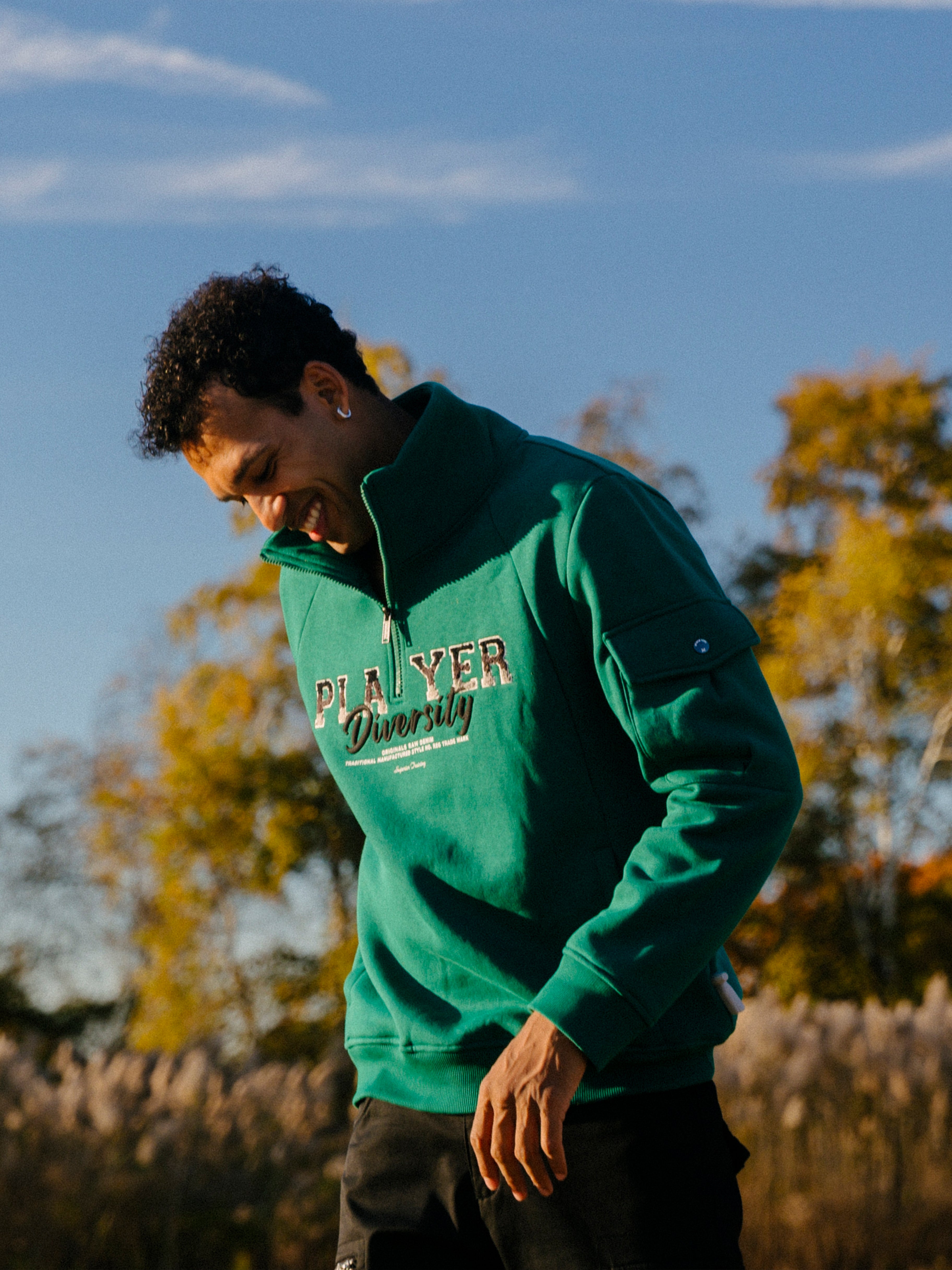 "Player" Quarter Zip Pull Over