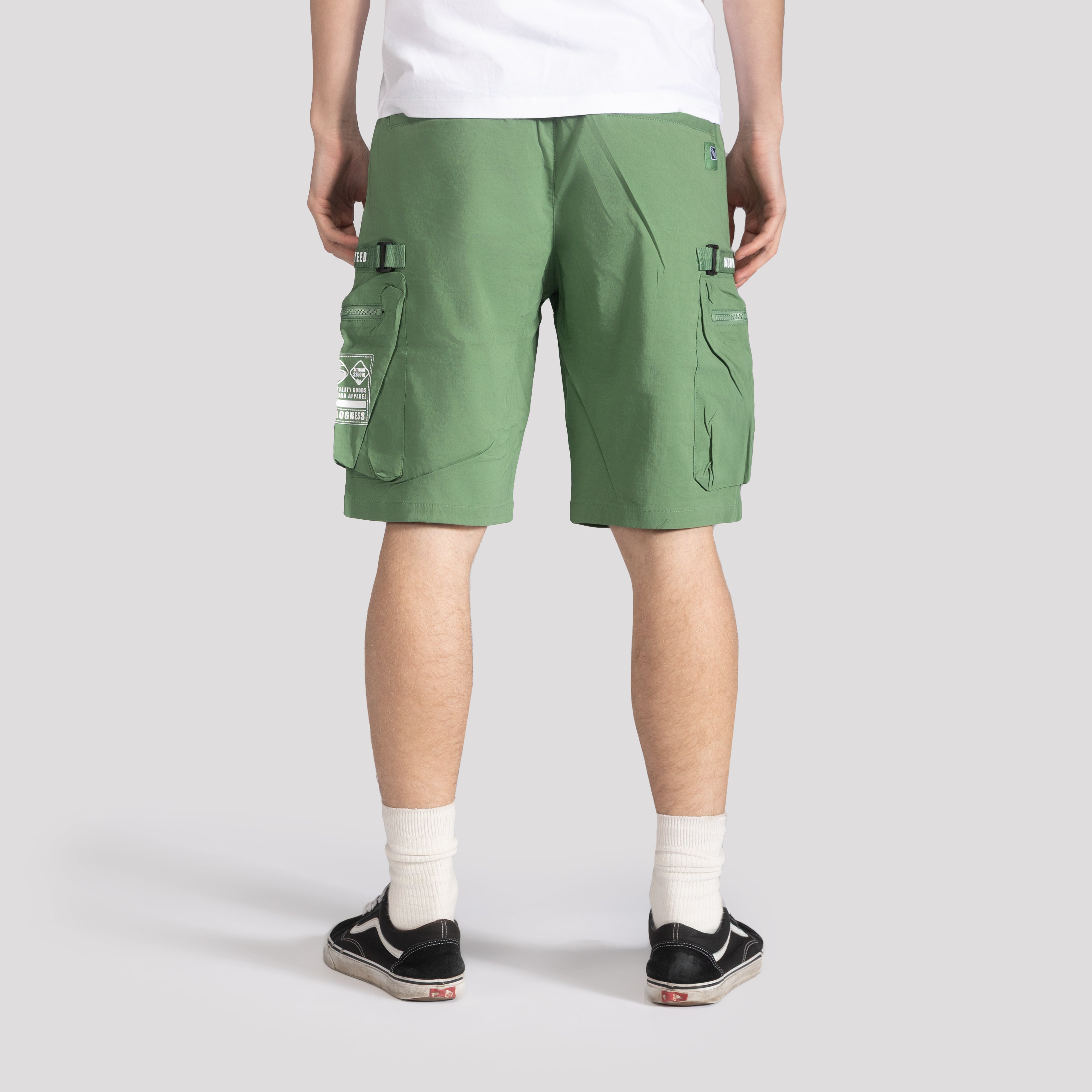 "Progress" Woven Cargo Shorts - XIOS