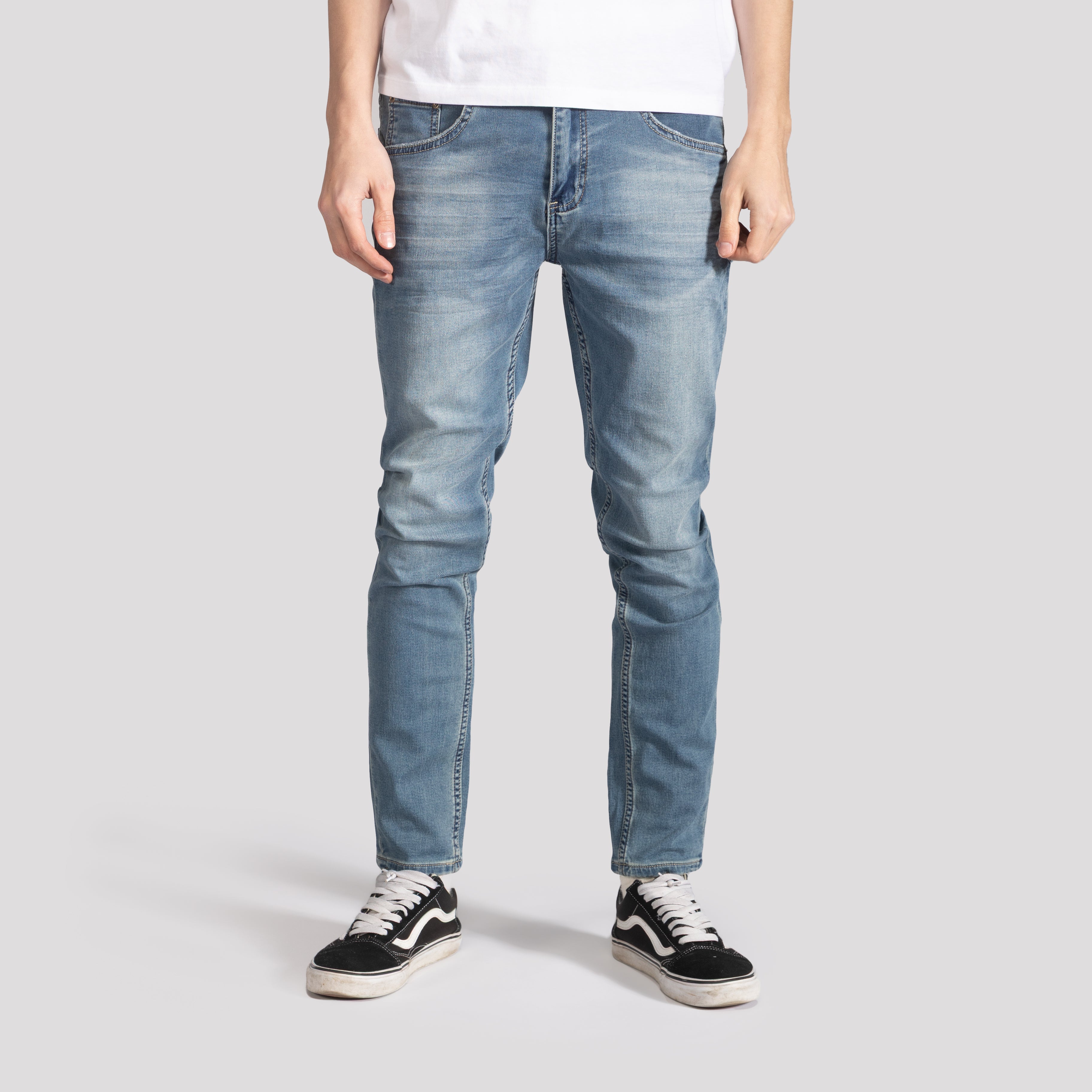 Essential Knit Tapered Jeans - XIOS