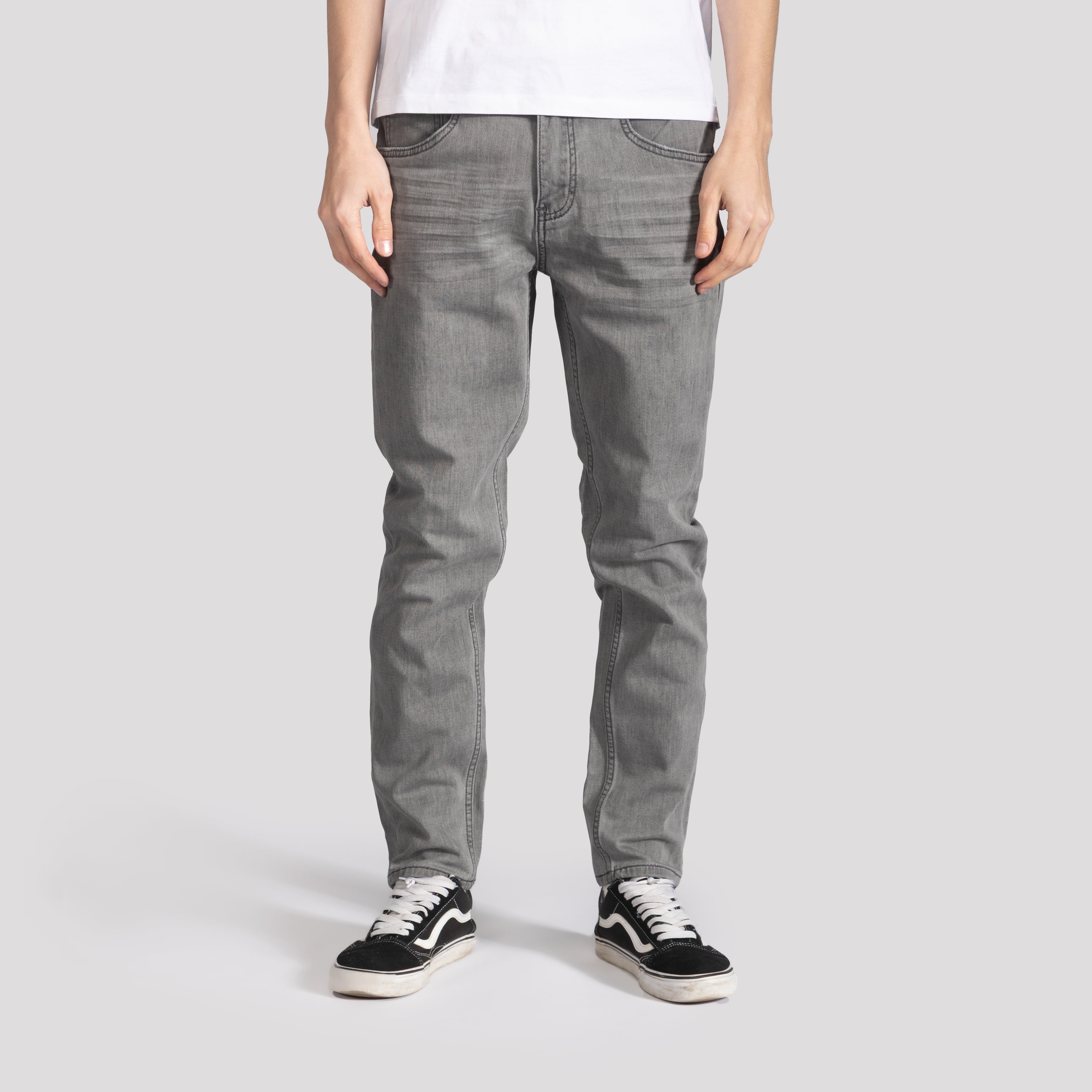 Essential Knit Tapered Jeans - XIOS