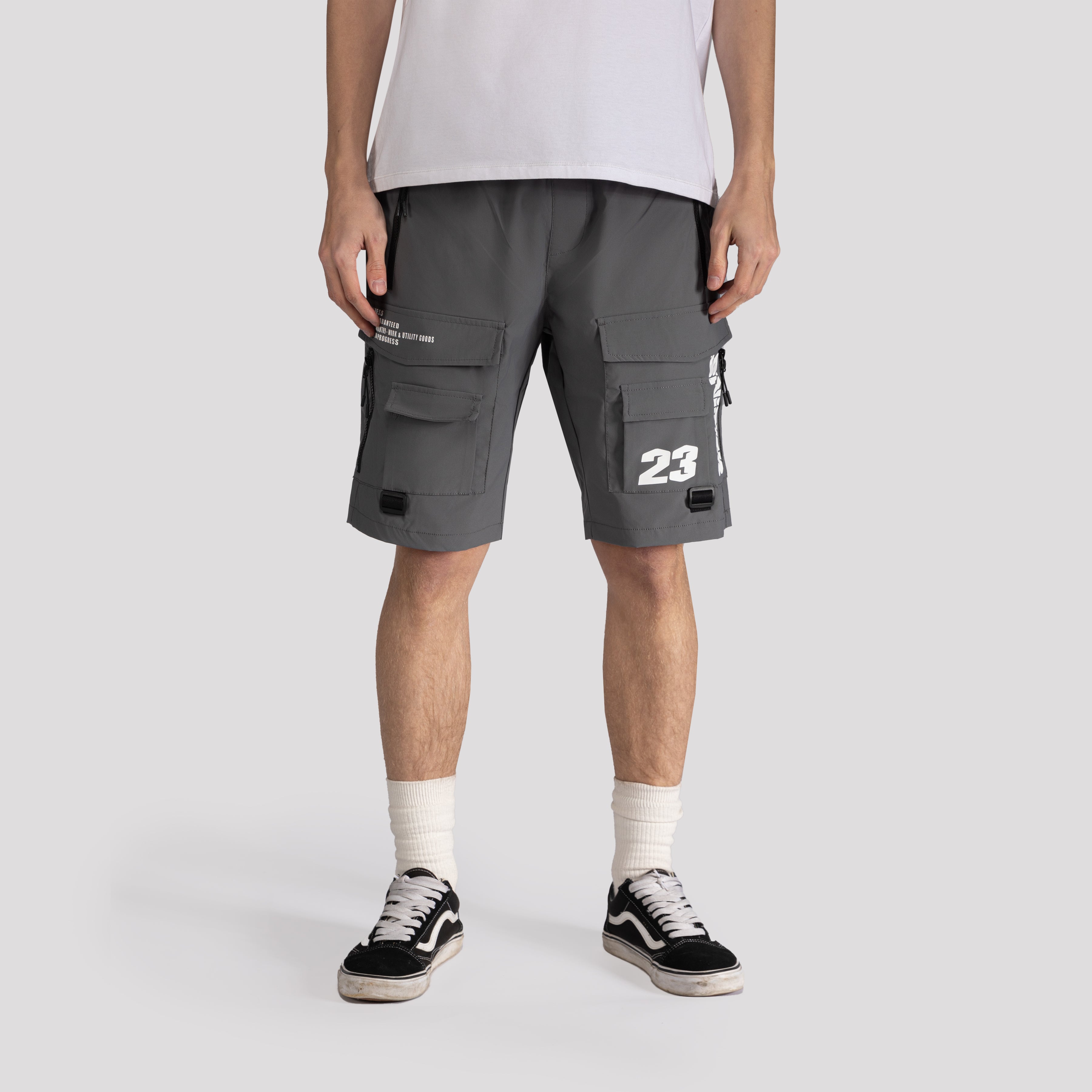 "23" Woven Cargo Shorts - XIOS