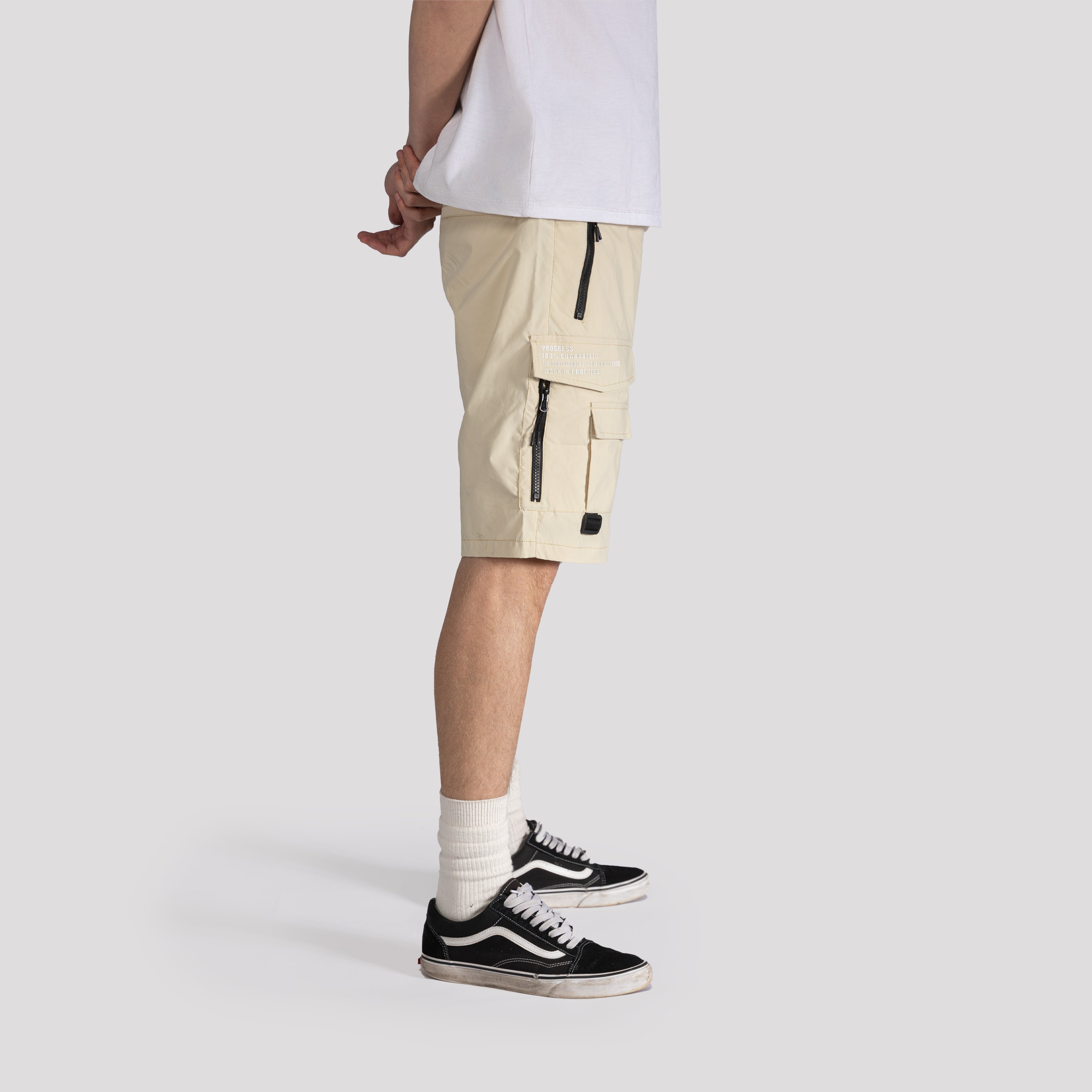 "23" Woven Cargo Shorts - XIOS