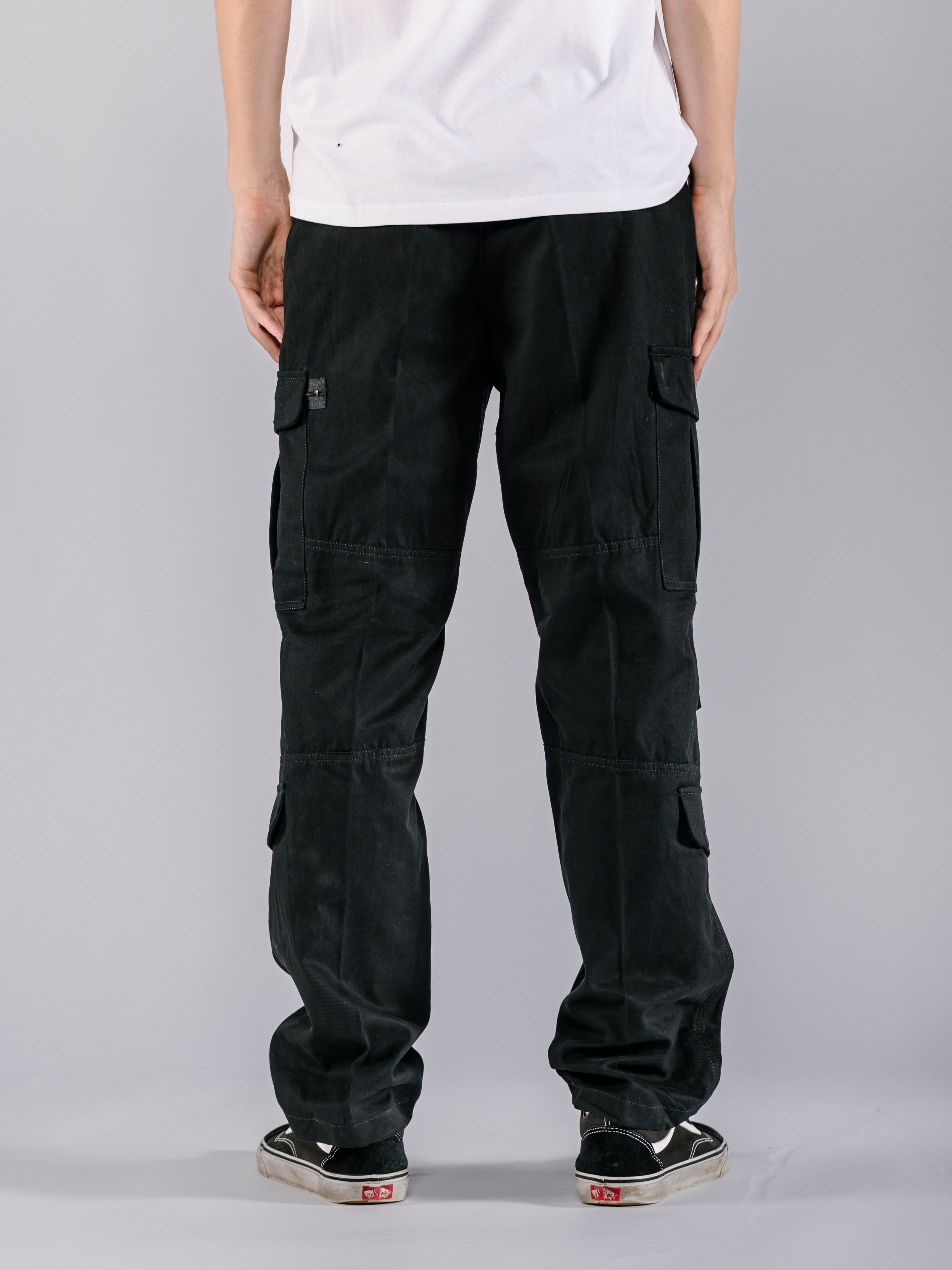 Relaxed Fit Cargo Pants