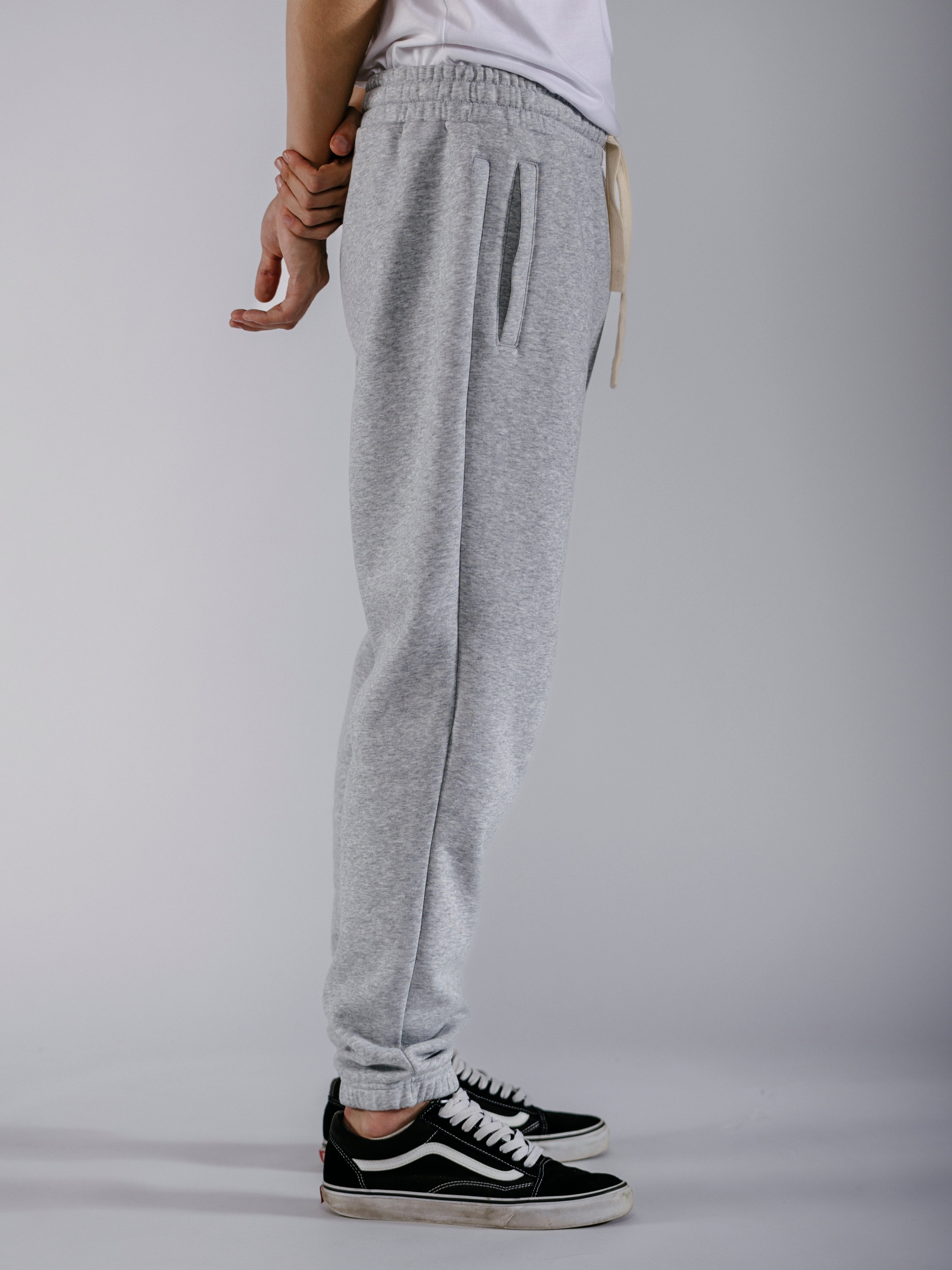 Basic Essential Sweatpants